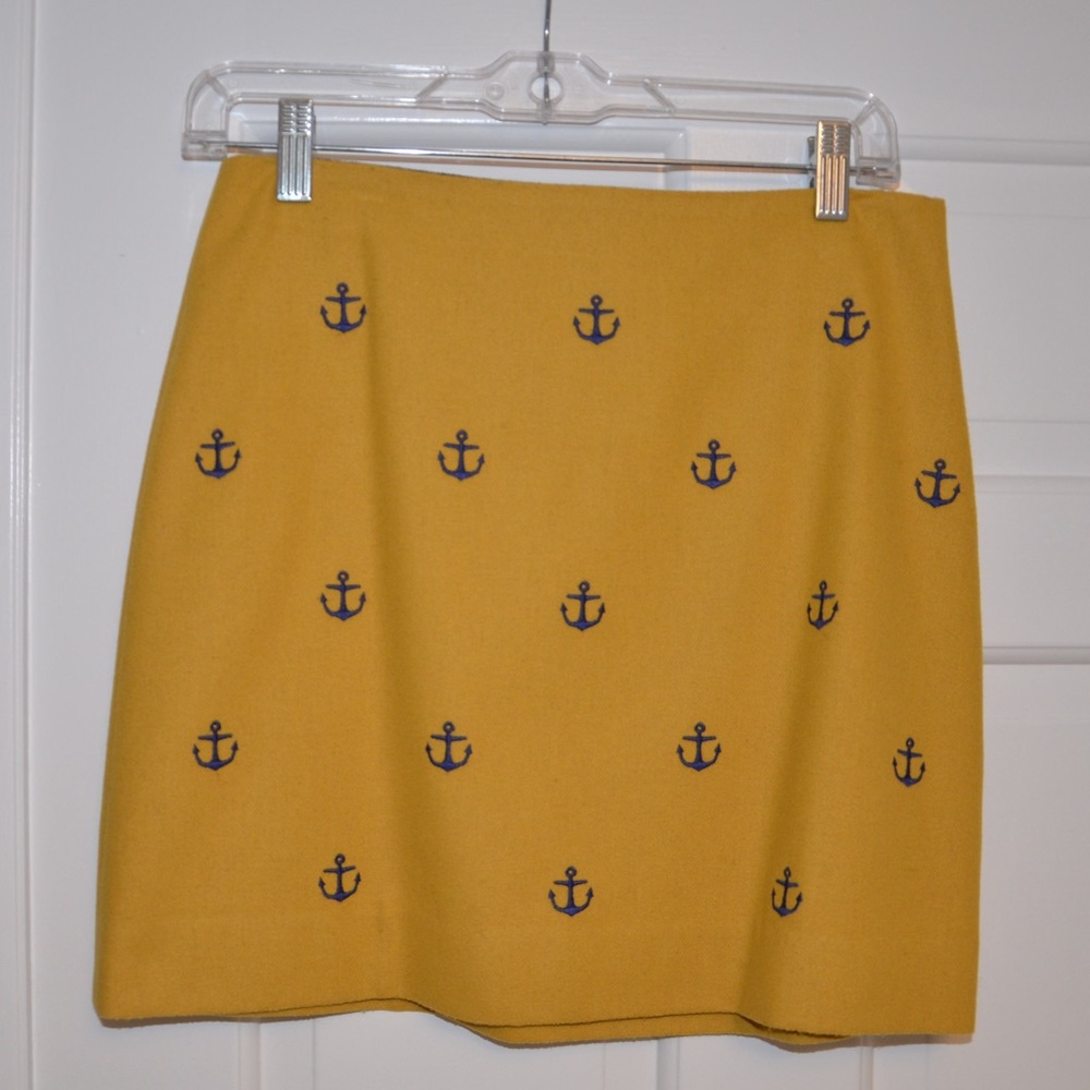 Vineyard Vines Anchor Embroidered Skirt